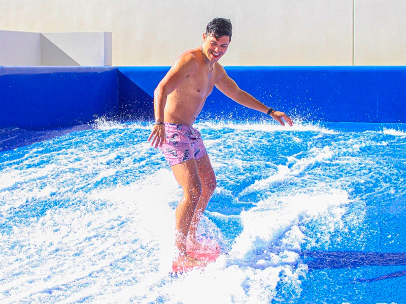 https://aquakita.com/diseno_de_parques_acuaticos/wp-content/uploads/2021/10/alberca-de-surf-aquakita.jpg